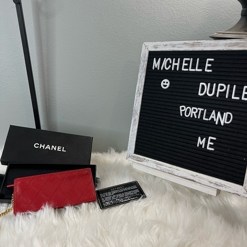 Chanel bicolore quilted matelasse lambskin purse key case - Picture 13 of 16